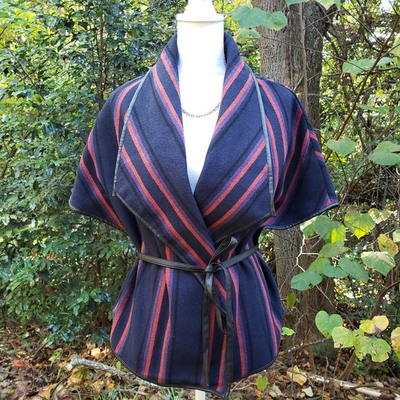 BB DAKOTA Point Blanket Striped Vest Vegan Leather Tie Waist Size Small - Picture 7 of 10